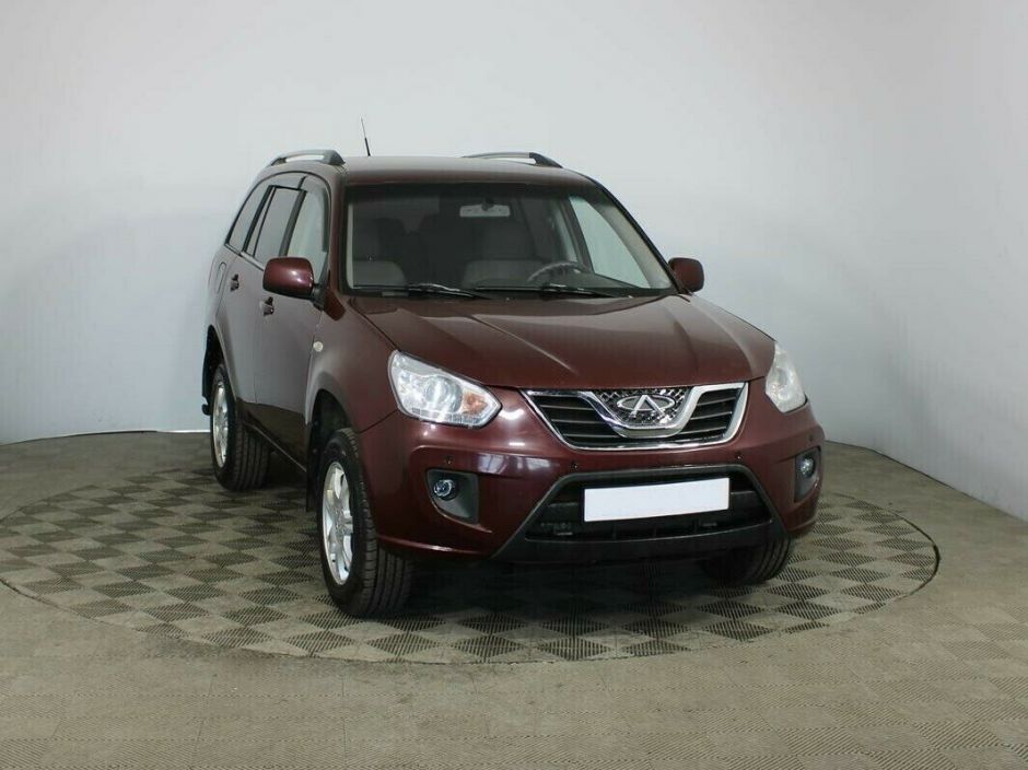 Chery Tiggo (T11) 1.9 РКПП, 2015, 99 000 км фото 3