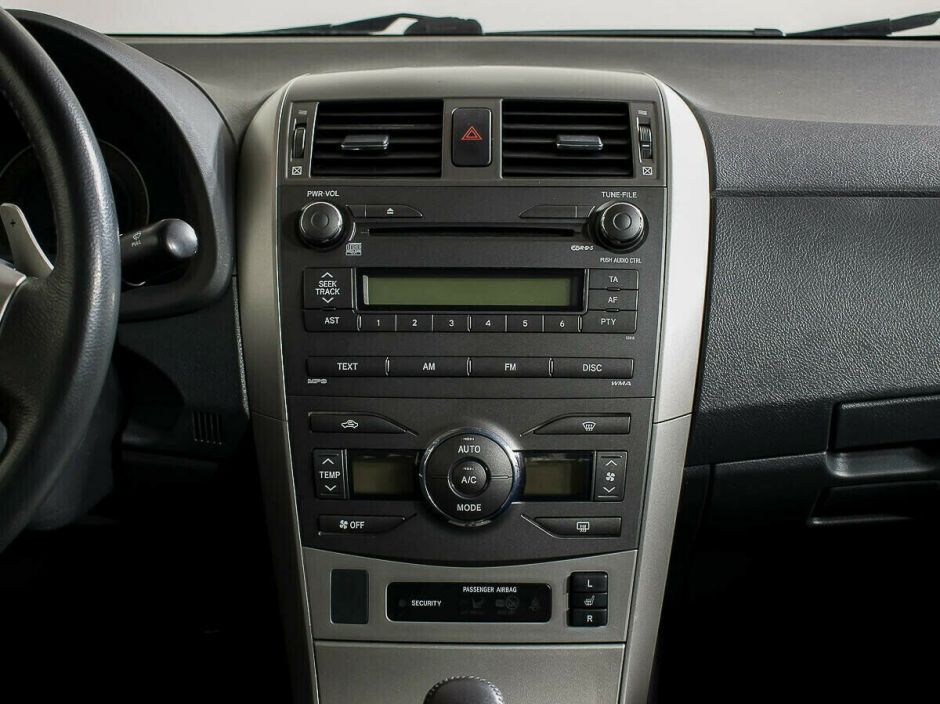 Toyota Corolla 1.6 РКПП, 2008, 184 000 км фото 6