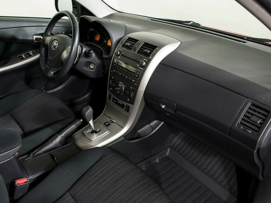 Toyota Corolla 1.6 РКПП, 2008, 184 000 км фото 10