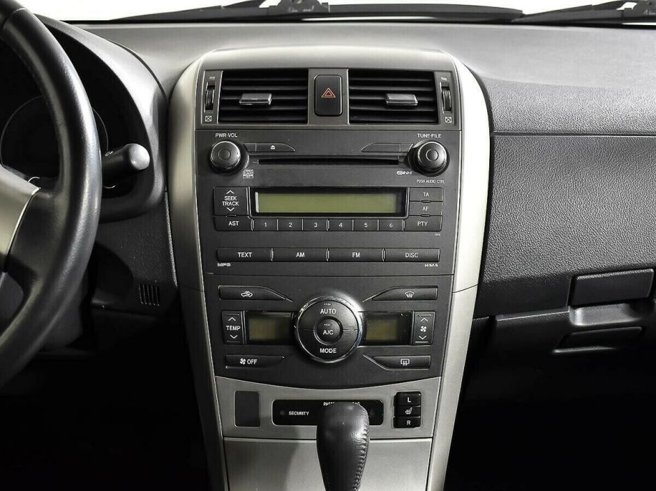 Toyota Corolla 1.6 АКПП, 2011, 148 000 км фото 7