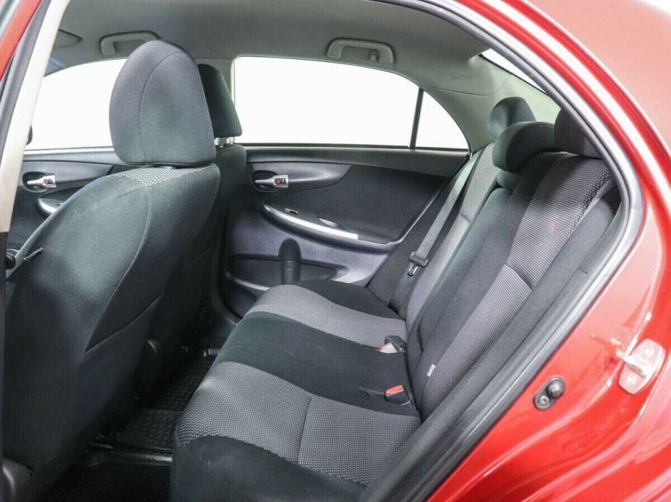 Toyota Corolla 1.6 АКПП, 2010, 160 000 км фото 6