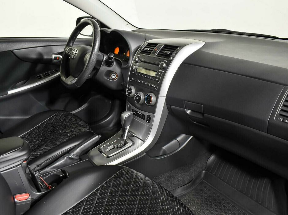 Toyota Corolla 1.6 АКПП, 2012, 135 000 км фото 6