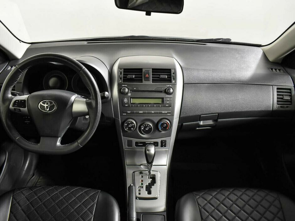 Toyota Corolla 1.6 АКПП, 2012, 135 000 км фото 10