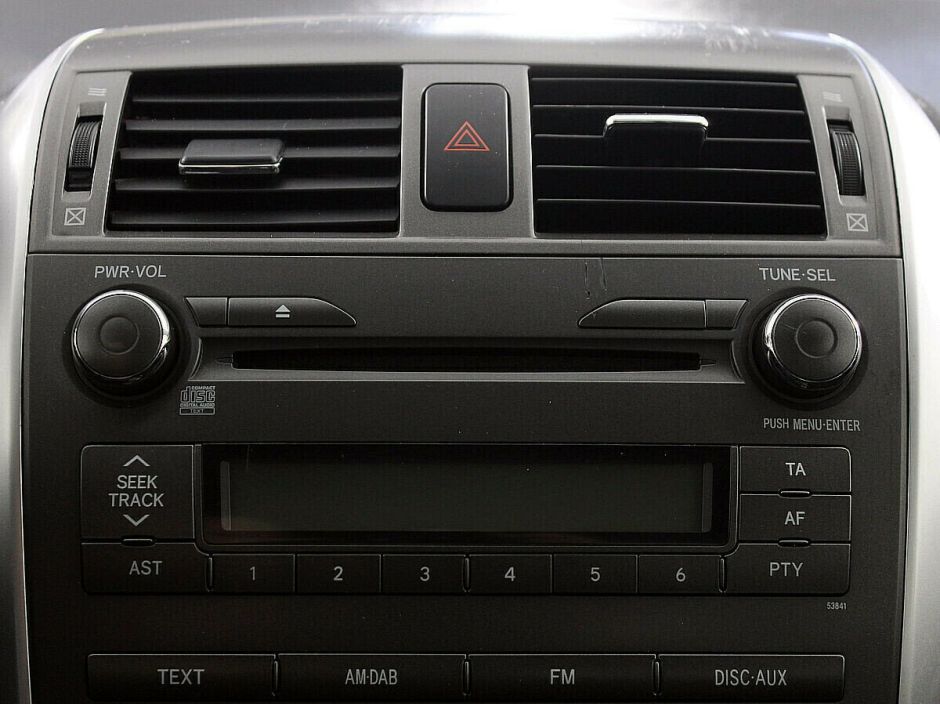 Toyota Corolla 1.6 АКПП, 2011, 148 000 км фото 9