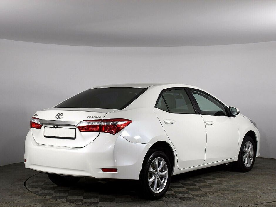 Toyota Corolla 1.6 МКПП, 2013, 119 000 км фото 3