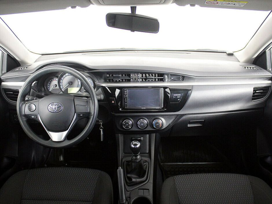 Toyota Corolla 1.6 МКПП, 2013, 119 000 км фото 5