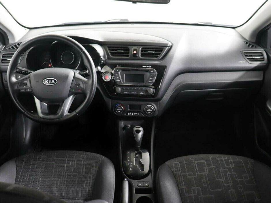 Kia Rio 1.6 АКПП, 2013, 133 000 км фото 7