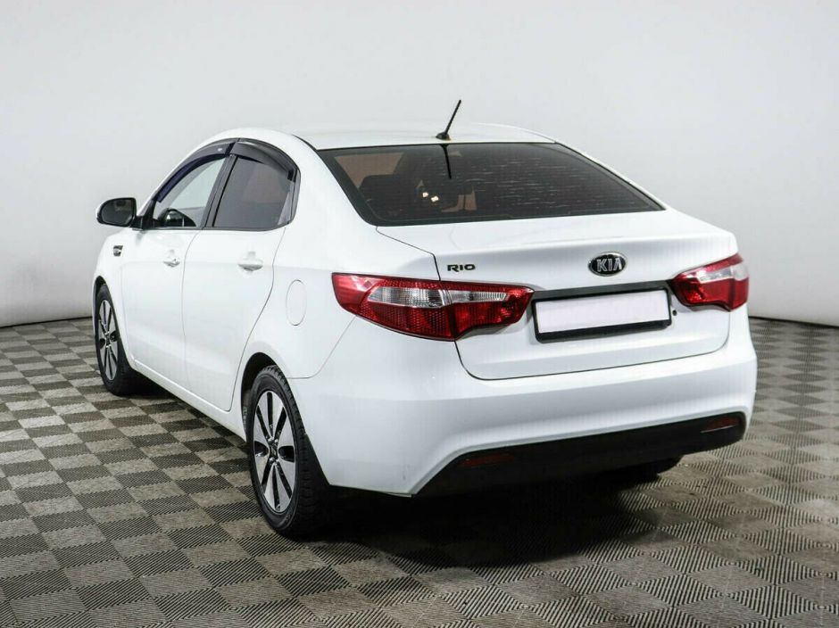 Kia Rio 1.4 МКПП, 2014, 112 000 км фото 4