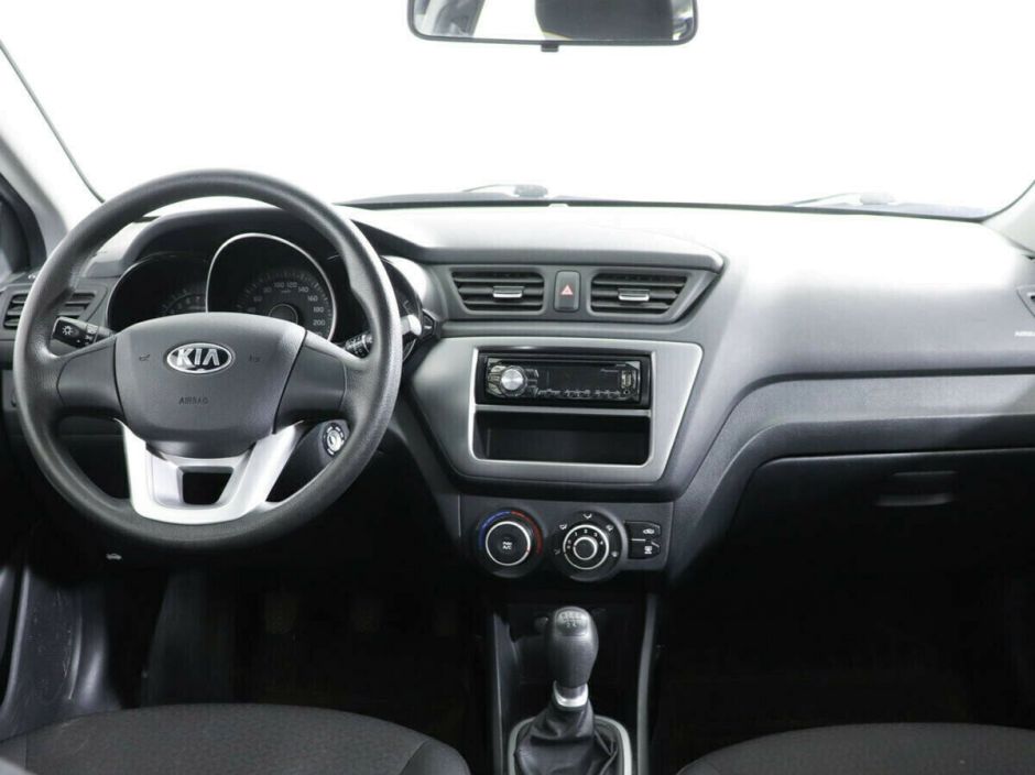 Kia Rio 1.4 МКПП, 2014, 122 000 км фото 6