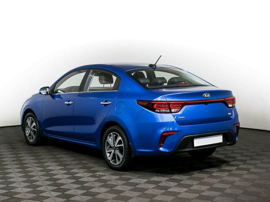 Kia Rio 1.6 АКПП, 2017, 73 000 км фото 3