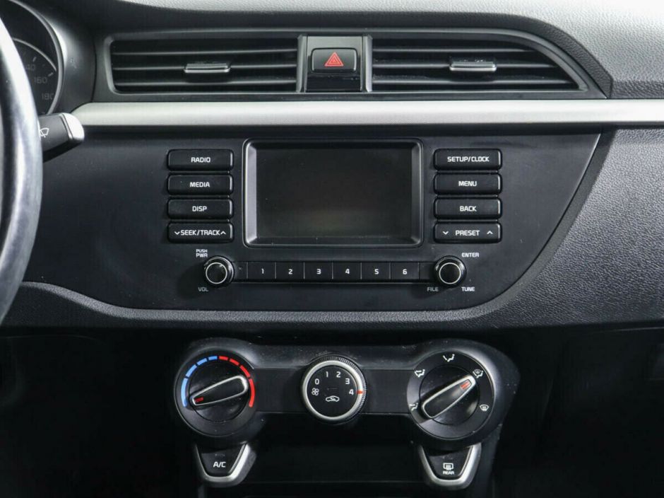 Kia Rio 1.4 АКПП, 2018, 72 000 км фото 5