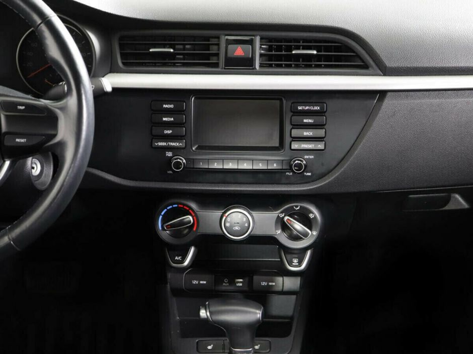 Kia Rio 1.4 АКПП, 2018, 69 000 км фото 8