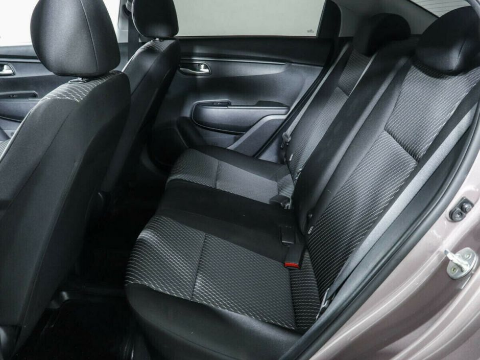 Kia Rio 1.6 МКПП, 2019, 62 000 км фото 10