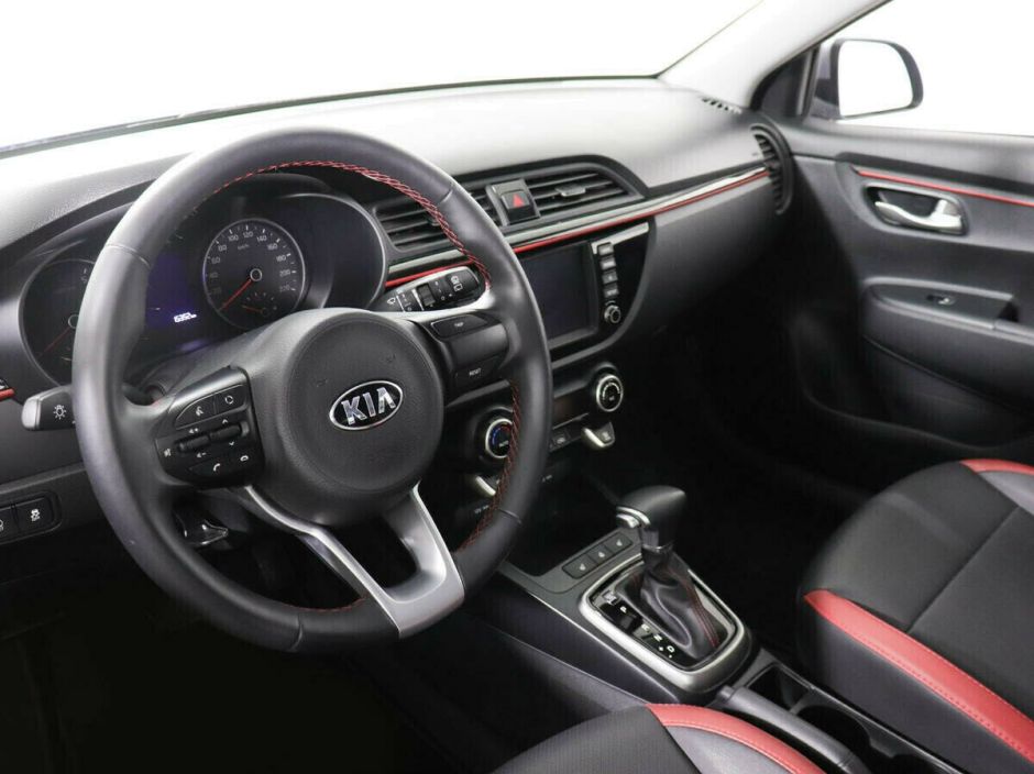 Kia Rio 1.6 АКПП, 2019, 50 000 км фото 5