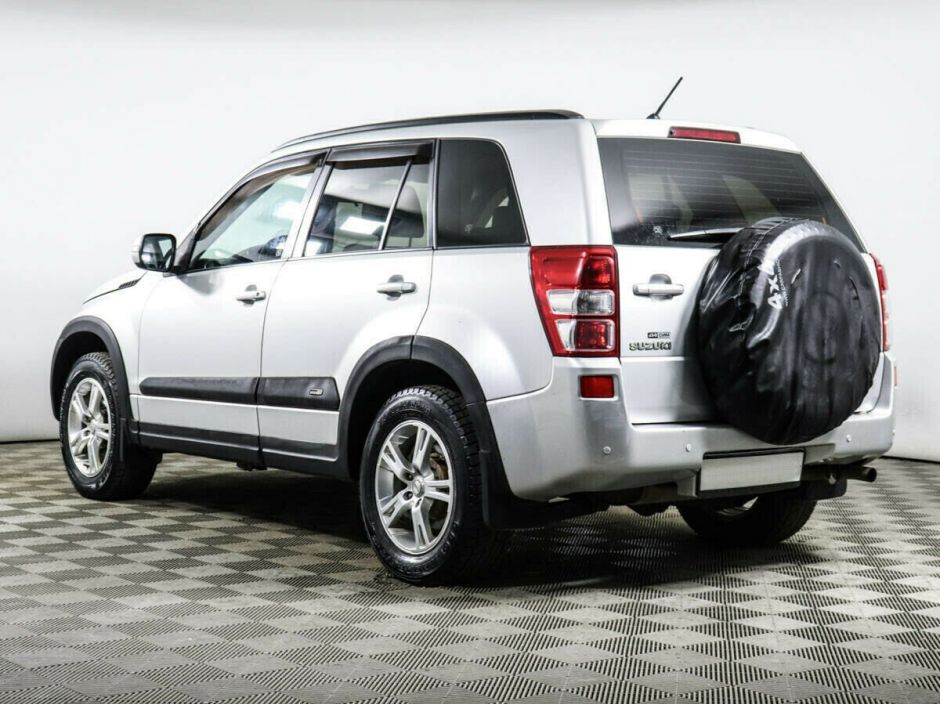 Suzuki Grand Vitara 2.4 АКПП, 2011, 143 000 км фото 2