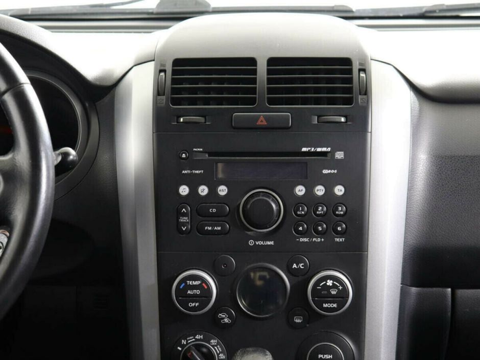 Suzuki Grand Vitara 2.4 АКПП, 2011, 143 000 км фото 5