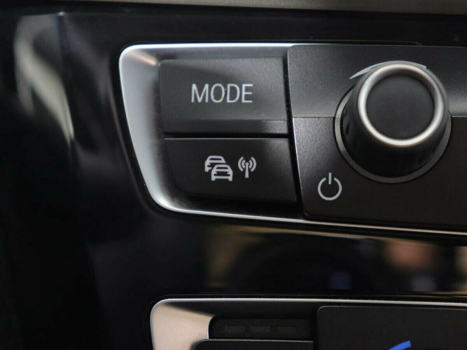 BMW 3 серии 1.5 АКПП, 2015, 110 000 км фото 5