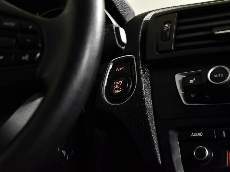 BMW 1 серии 1.6 АКПП, 2011, 152 000 км фото 6