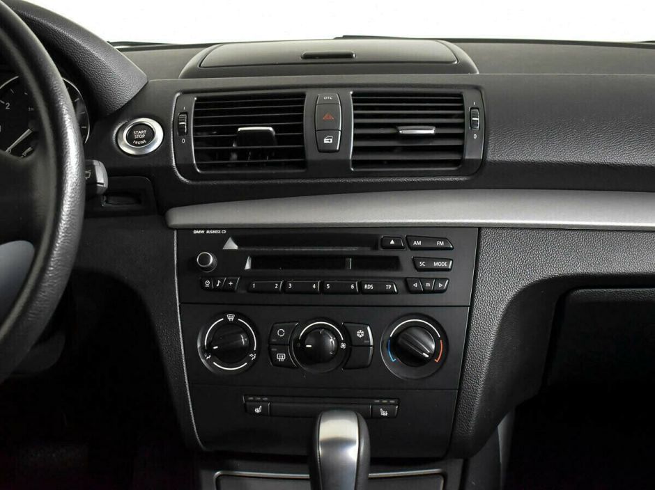 BMW 1 серии 1.6 АКПП, 2011, 156 000 км фото 8