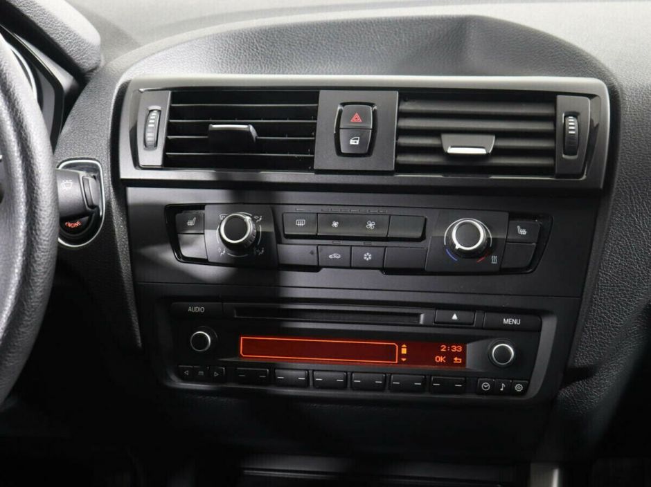 BMW 1 серии 1.6 АКПП, 2012, 140 000 км фото 7