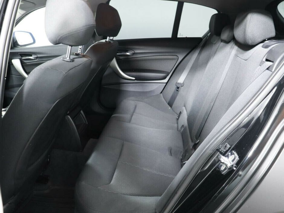 BMW 1 серии 1.6 АКПП, 2012, 140 000 км фото 9