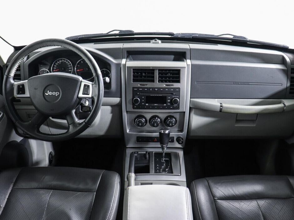 Jeep Cherokee 2.8 АКПП, 2011, 143 000 км фото 6