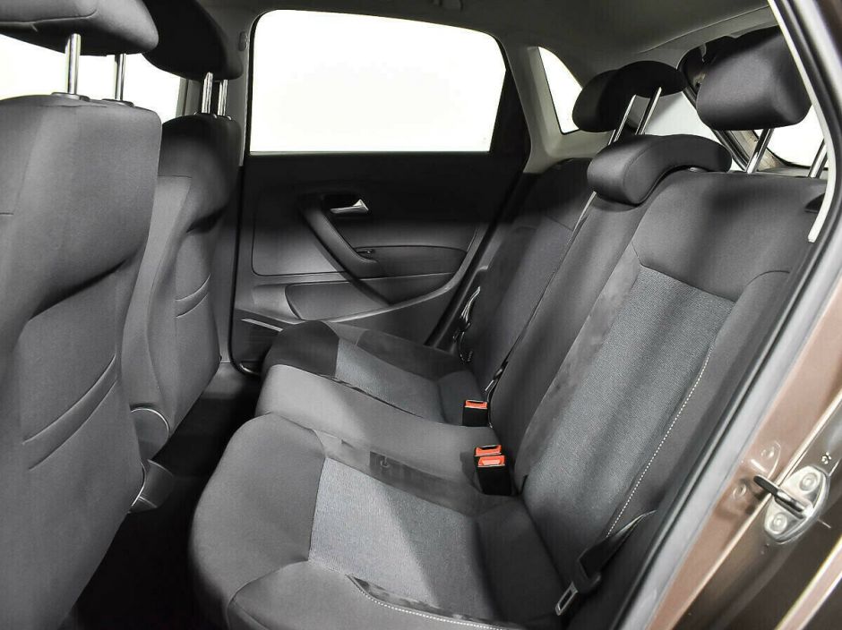 Volkswagen Polo 1.4 РКПП, 2011, 152 000 км фото 6