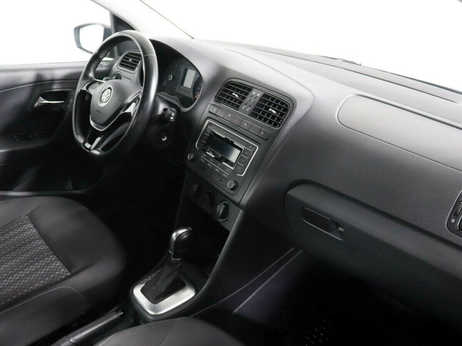 Volkswagen Polo 1.6 АКПП, 2016, 87 000 км фото 8