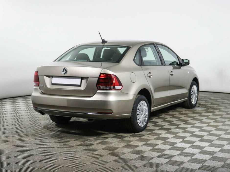 Volkswagen Polo 1.6 АКПП, 2016, 85 000 км фото 3