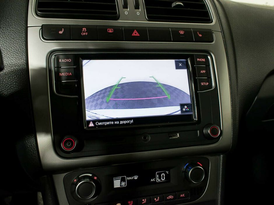 Volkswagen Polo 1.4 РКПП, 2018, 65 000 км фото 8