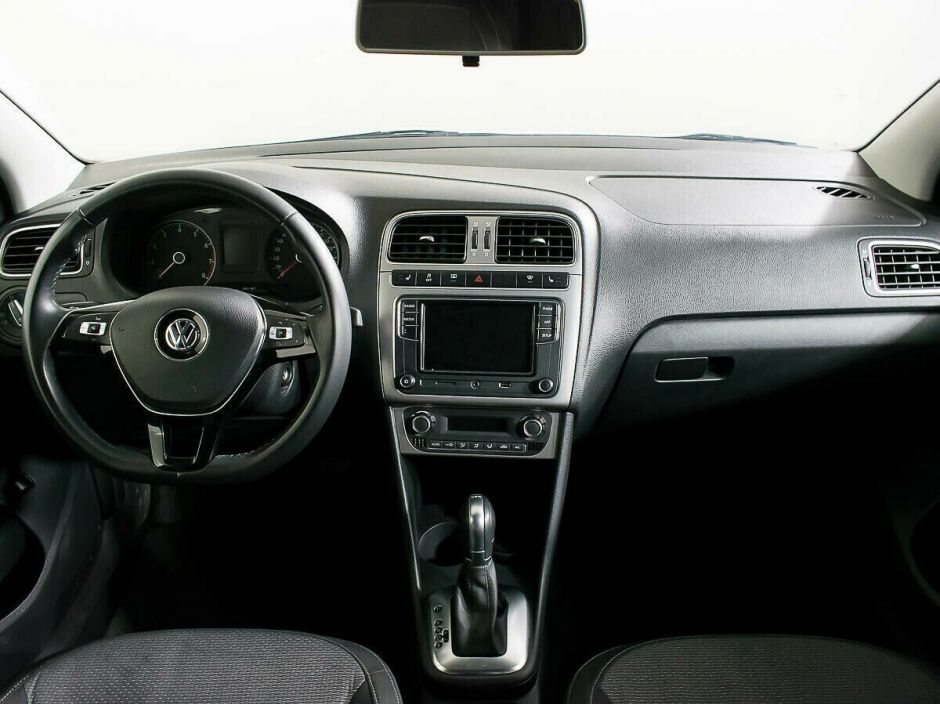 Volkswagen Polo 1.4 РКПП, 2018, 65 000 км фото 10