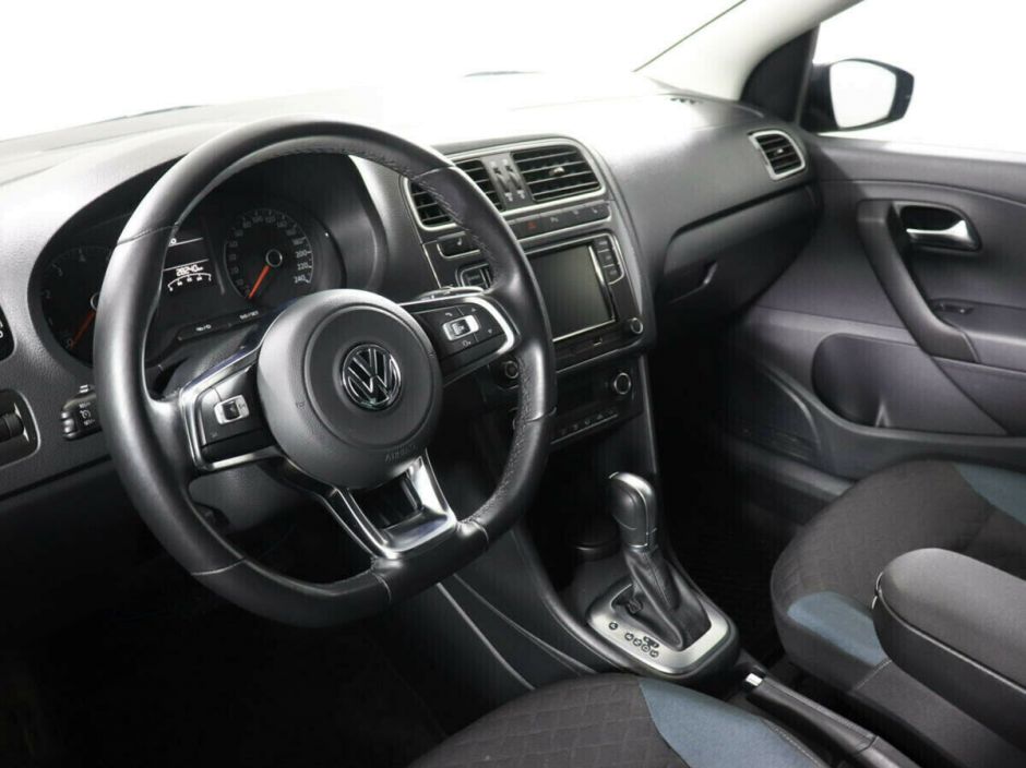 Volkswagen Polo 1.6 АКПП, 2018, 73 000 км фото 11