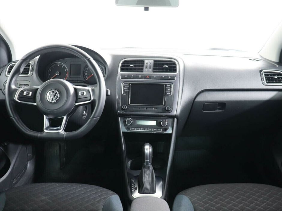 Volkswagen Polo 1.4 РКПП, 2019, 55 000 км фото 8