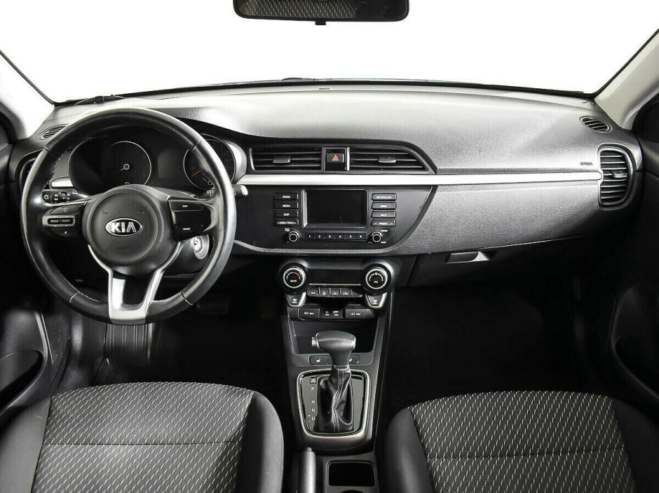 Kia Rio 1.6 АКПП, 2017, 75 000 км фото 9