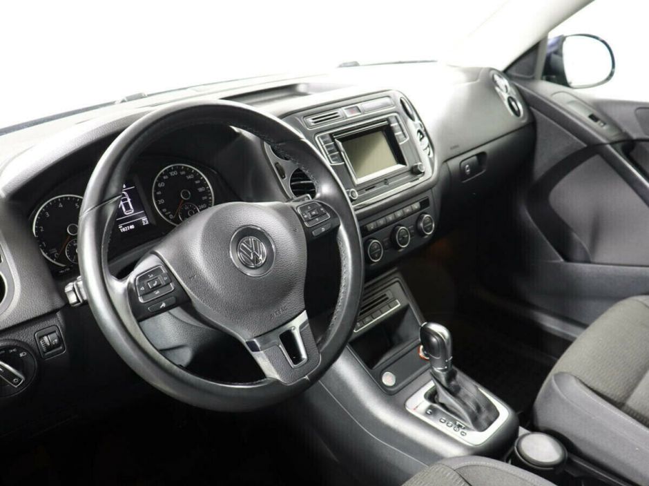 Volkswagen Tiguan 2.0 АКПП, 2014, 118 000 км фото 5
