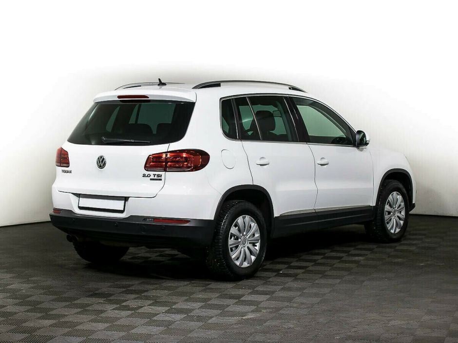 Volkswagen Tiguan 2.0 АКПП, 2014, 107 000 км фото 3