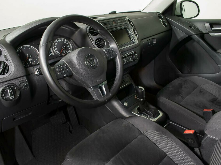 Volkswagen Tiguan 2.0 АКПП, 2014, 107 000 км фото 11