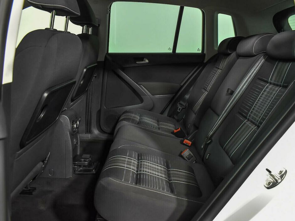 Volkswagen Tiguan 1.4 РКПП, 2012, 143 000 км фото 6