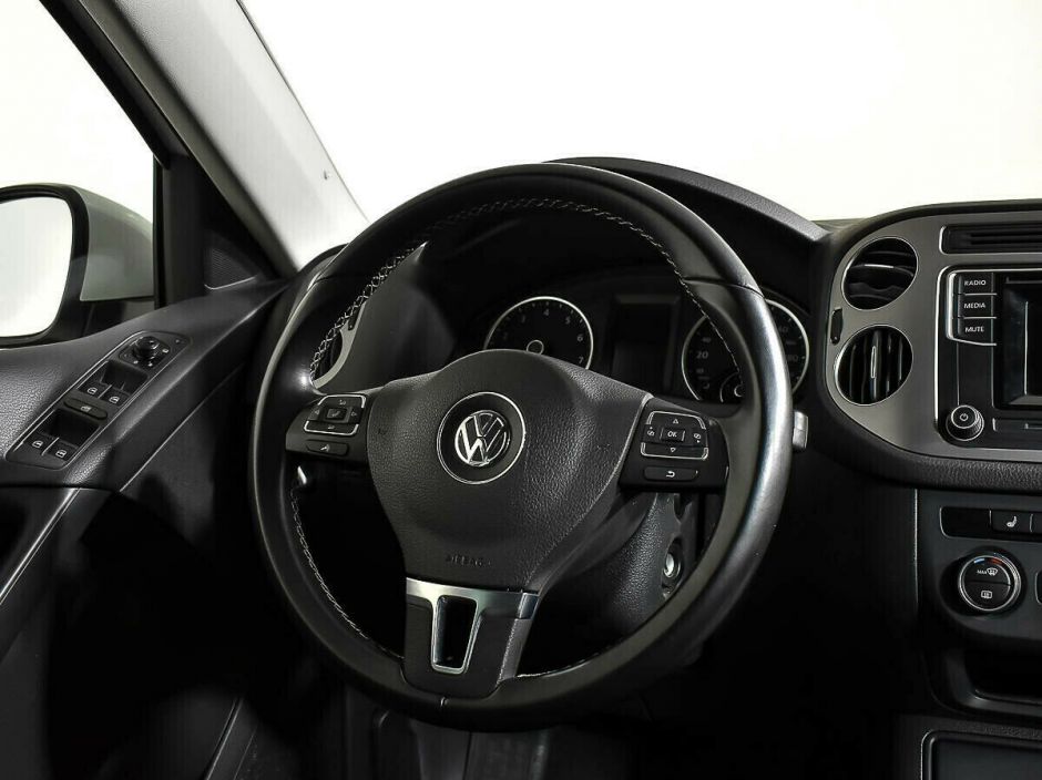 Volkswagen Tiguan 1.4 РКПП, 2012, 143 000 км фото 7