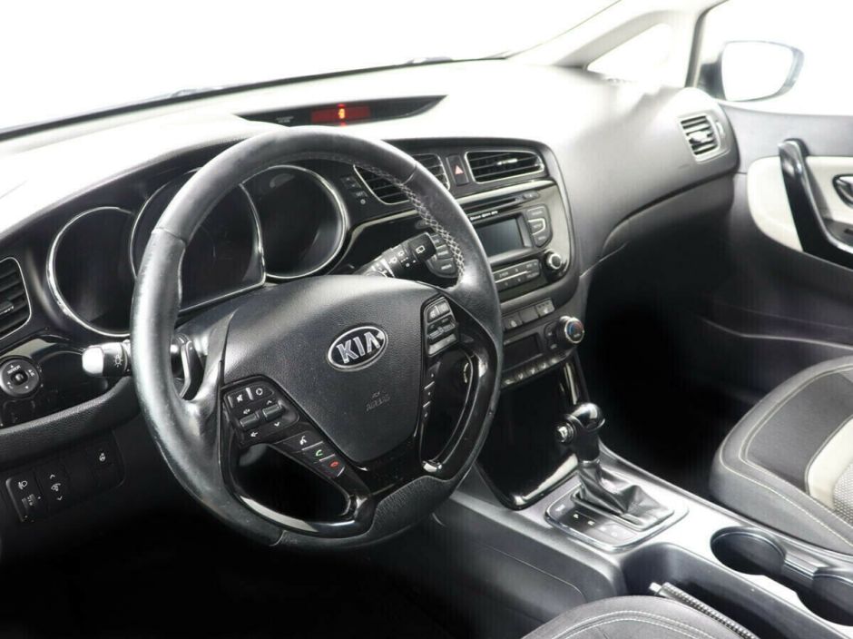 Kia Ceed 1.6 АКПП, 2012, 143 000 км фото 6