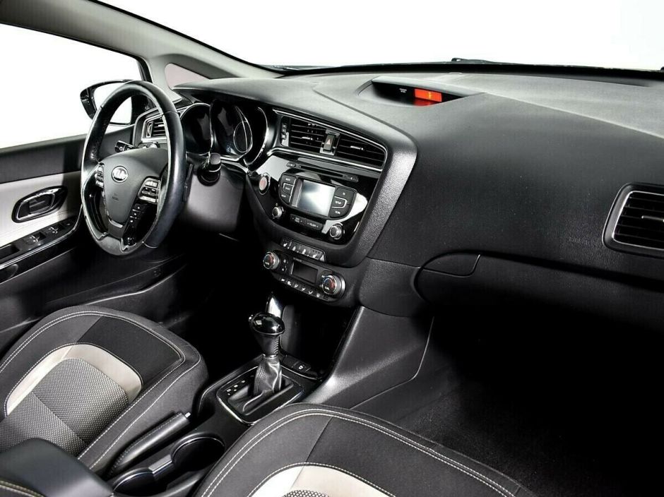 Kia Ceed 1.6 АКПП, 2014, 119 000 км фото 5