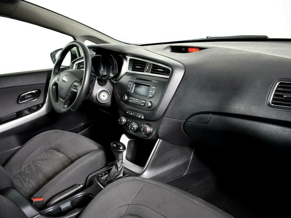 Kia Ceed 1.6 АКПП, 2015, 103 000 км фото 6