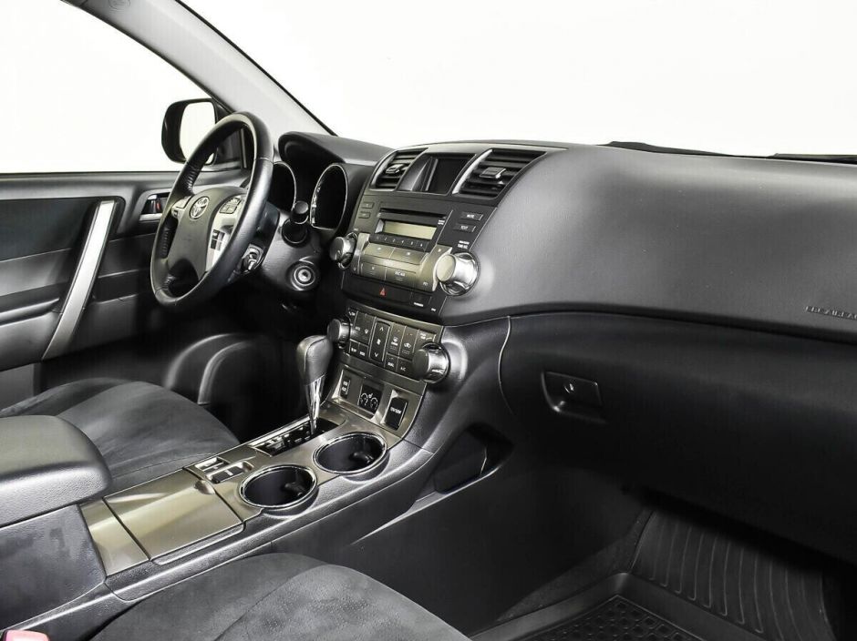 Toyota Highlander 3.5 АКПП, 2012, 132 000 км фото 11