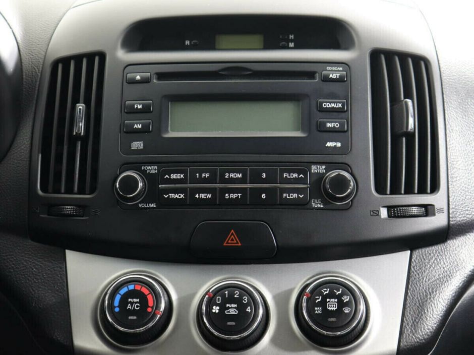 Hyundai Elantra 1.6 АКПП, 2011, 158 000 км фото 10