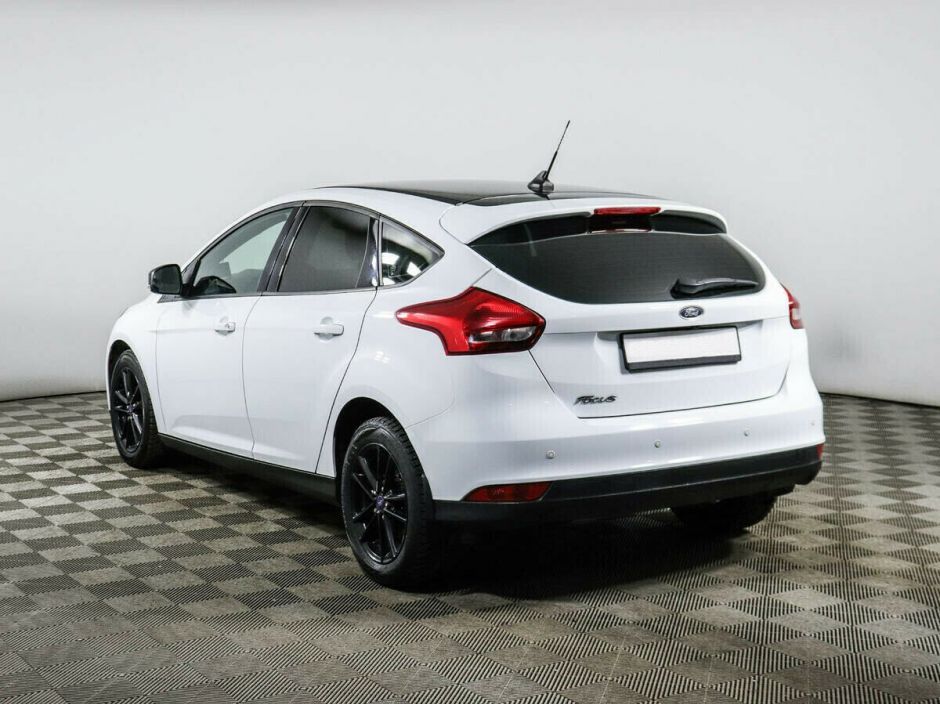 Ford Focus 1.6 РКПП, 2017, 75 000 км фото 3