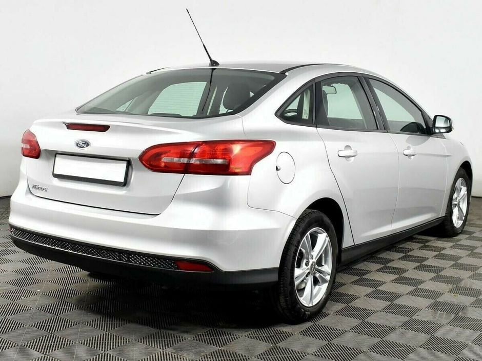 Ford Focus 1.6 РКПП, 2015, 96 000 км фото 4