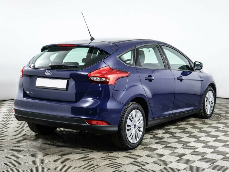 Ford Focus 1.6 РКПП, 2015, 99 000 км фото 4