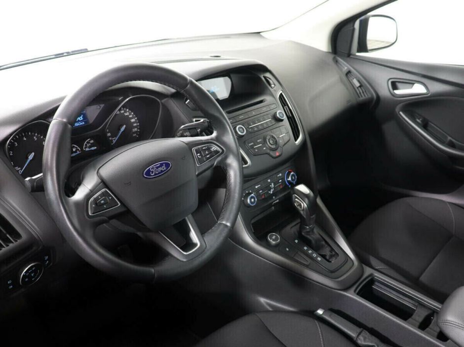 Ford Focus 1.6 РКПП, 2015, 99 000 км фото 9