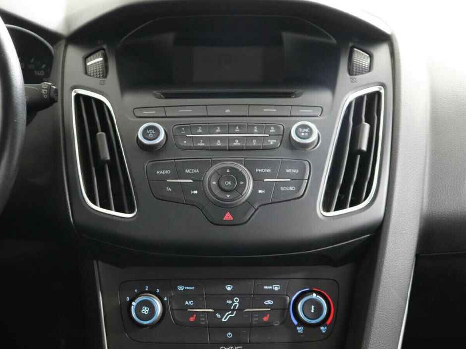 Ford Focus 1.6 МКПП, 2017, 82 000 км фото 7