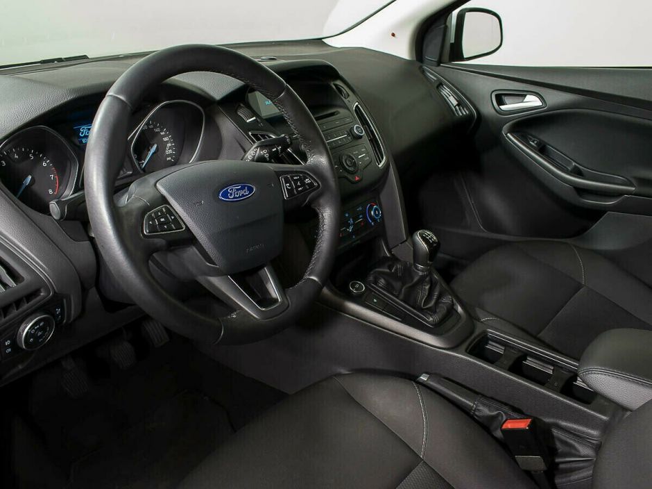 Ford Focus 1.5 МКПП, 2018, 62 000 км фото 9